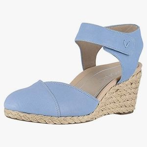 Vionic blue leather wedge shoe Loika ankle strap, very good condition size 8.5